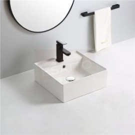 Econokit Arial NC Paquete Lavabo con llave negra cuadrada y desagües