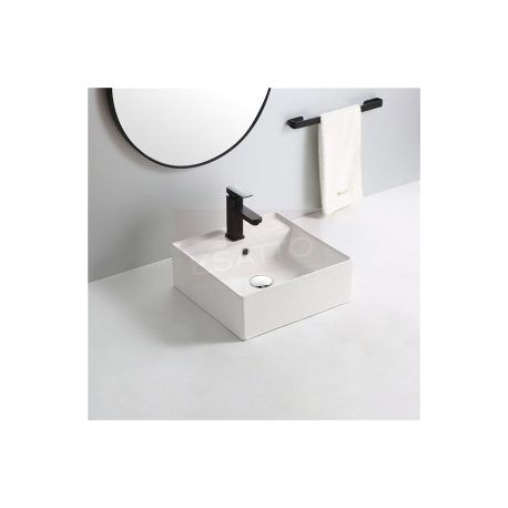 Econokit Arial NC Paquete Lavabo con llave negra cuadrada y desagües